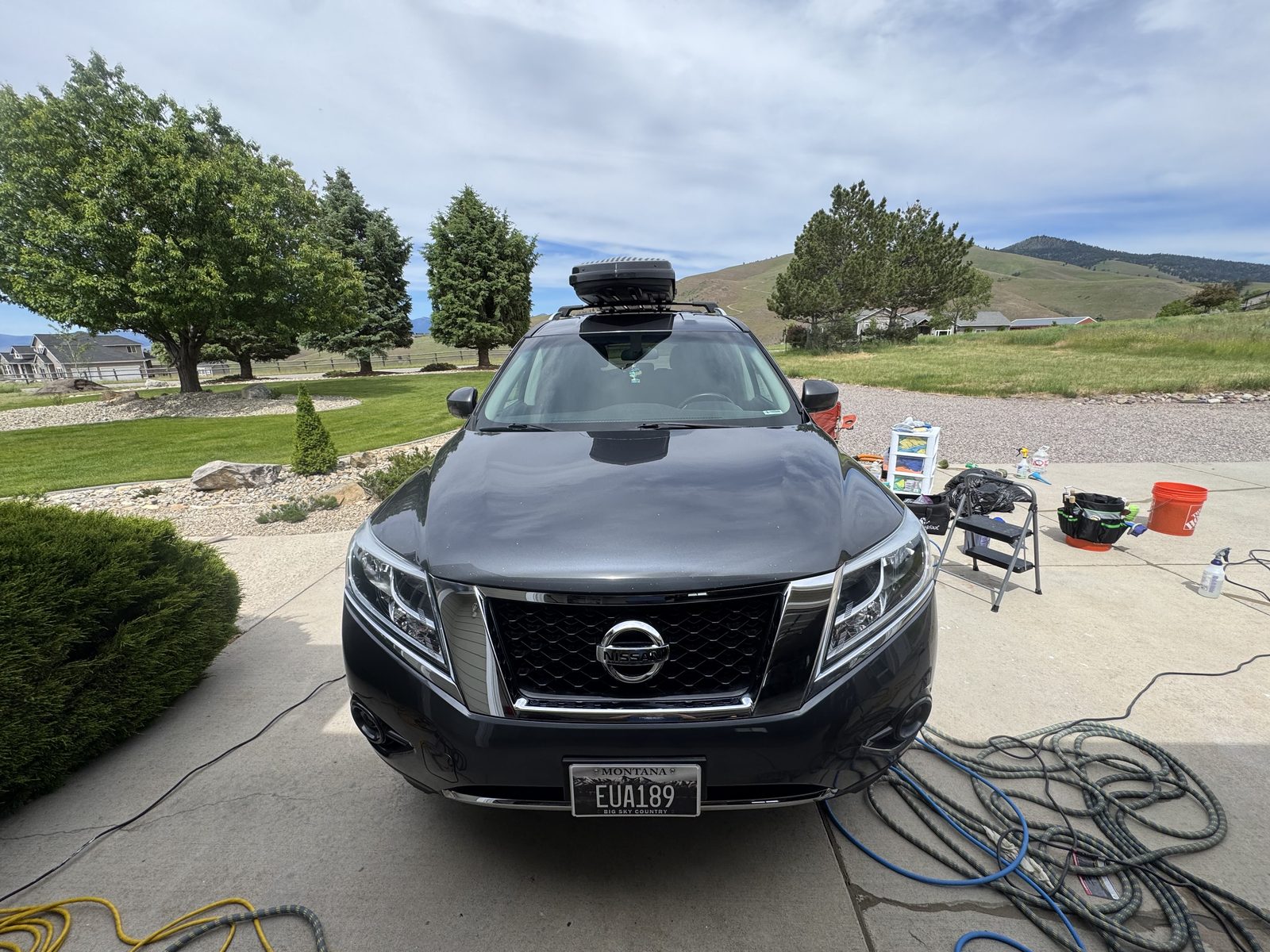 Clean Nissan Pathfinder front after full detail in Missoula